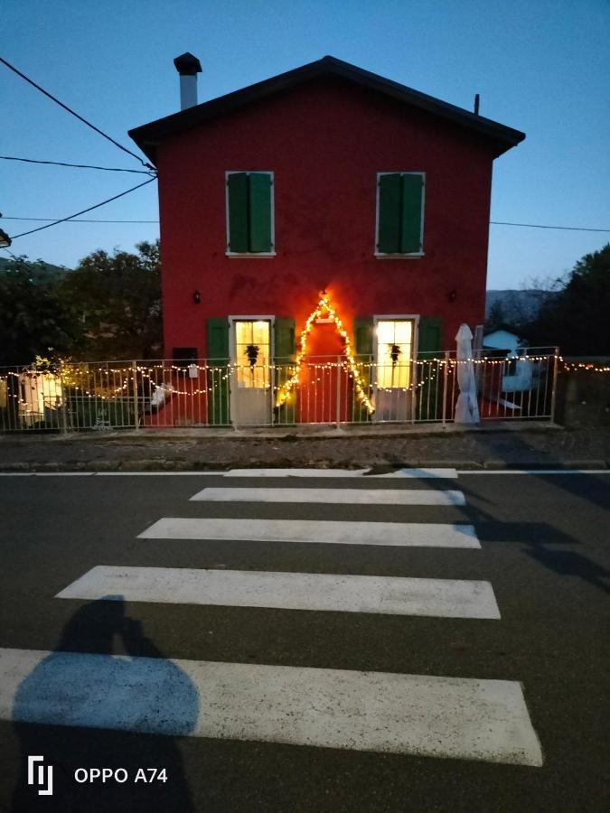 B&B Sasso Di Rocca Gaggio Montano Luaran gambar