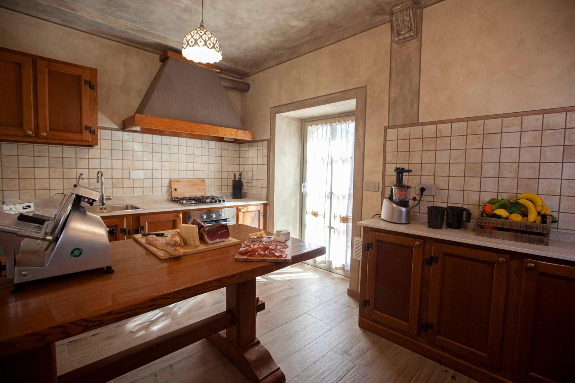 B&B Sasso Di Rocca Gaggio Montano Luaran gambar